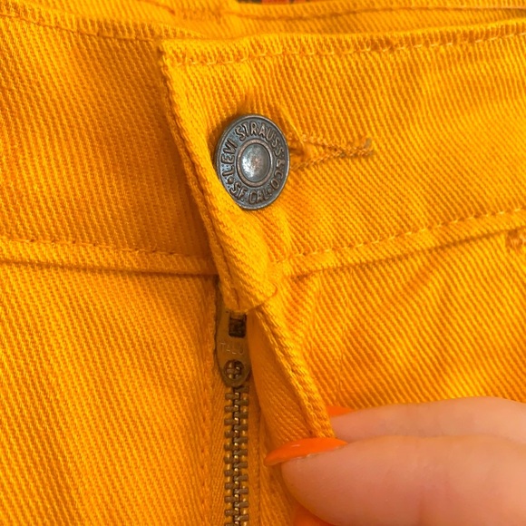 70s/80s DEADSTOCK/NWT Levis "Pantomime" Straight Leg Yellow Jeans - Picture 6 of 6